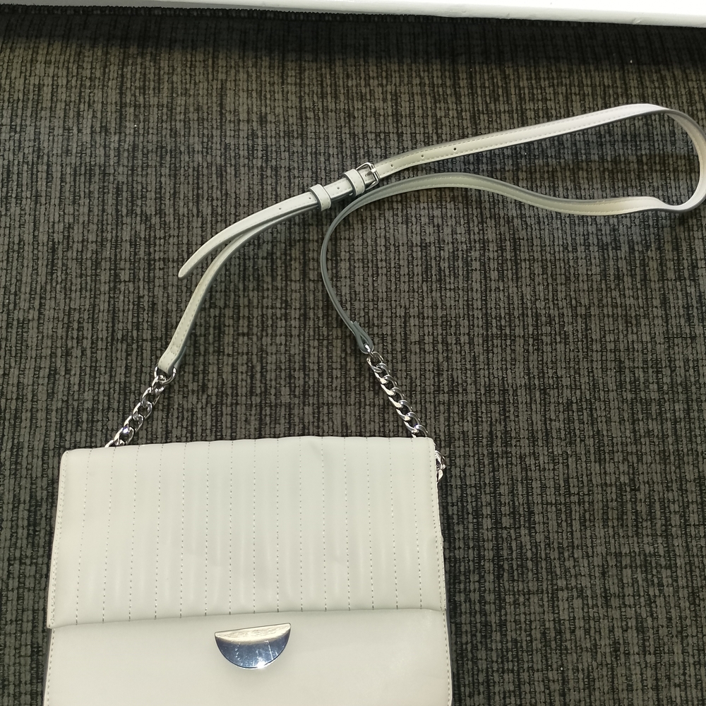 White Quilted Crossbody Shoulder Bag with Chain Strap